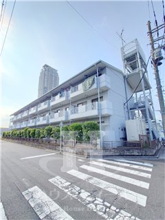 建物外観　外観は落ち着いています