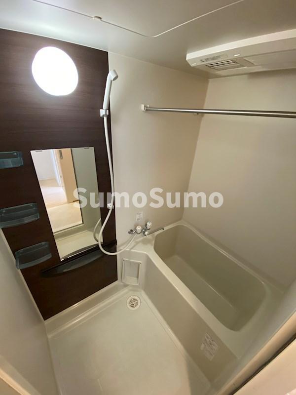 バス・シャワールーム　ゆったり過ごせるお風呂です