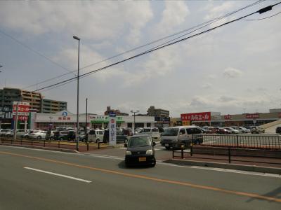 ショッピングセンター　ルミエール 福津店（ショッピングセンター）まで284m