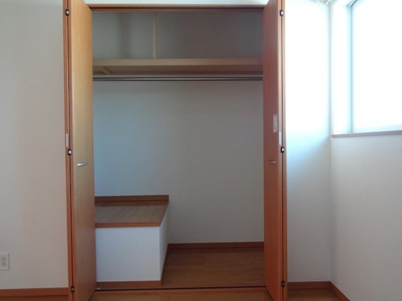 収納　図面と現状に相違がある場合には現状を優先