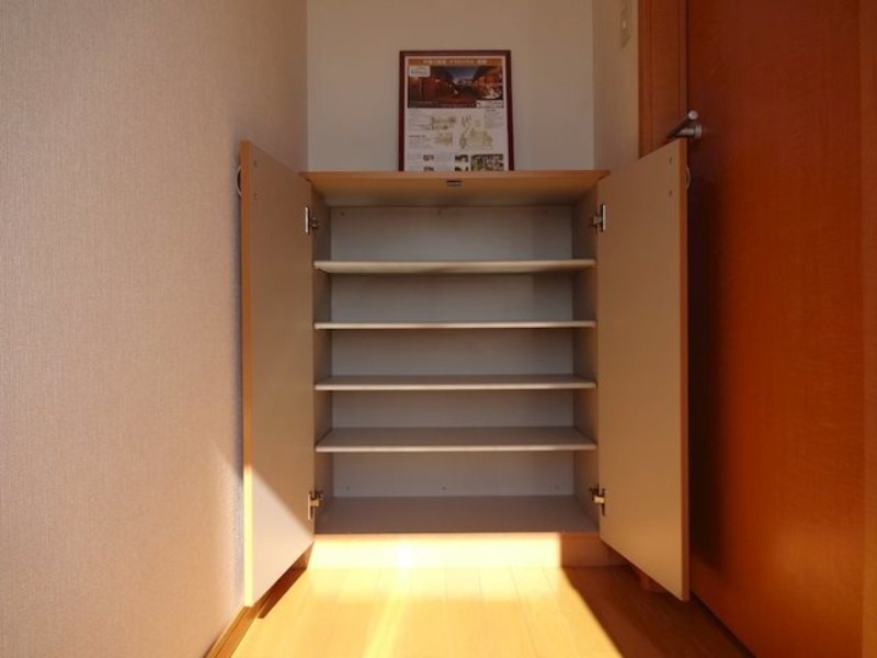 玄関　図面と現状に相違がある場合には現状を優先