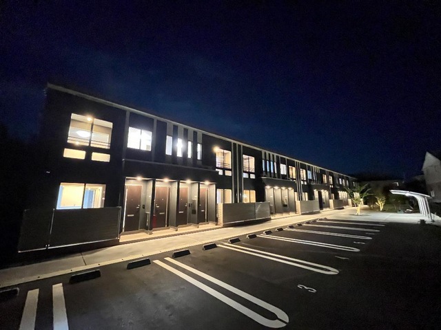 駐車場　駐車スペースもあります☆