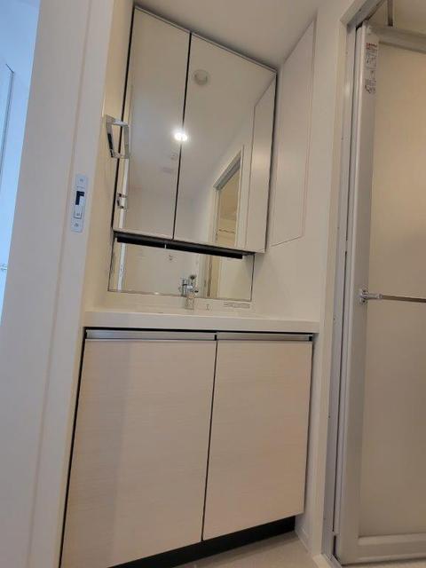 洗面設備　独立洗面台