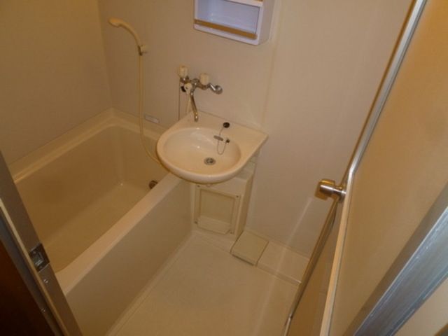 バス・シャワールーム　★お部屋探しは、タウンハウジング多摩センター店へ★