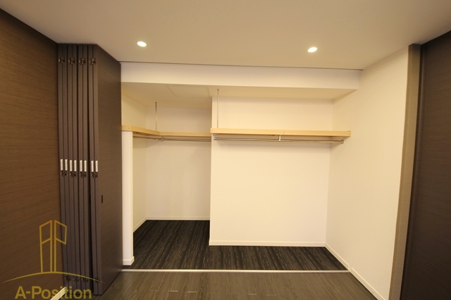 収納　ザ・タワー大阪レジデンス