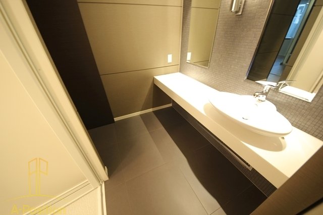 洗面設備　ザ・タワー大阪レジデンス