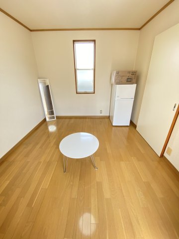 メゾンジェンティールの居間写真