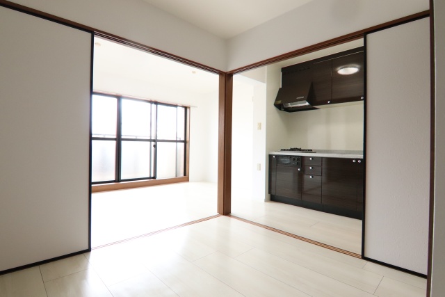 居室・リビング　※別室の参考写真の為、現況優先です。