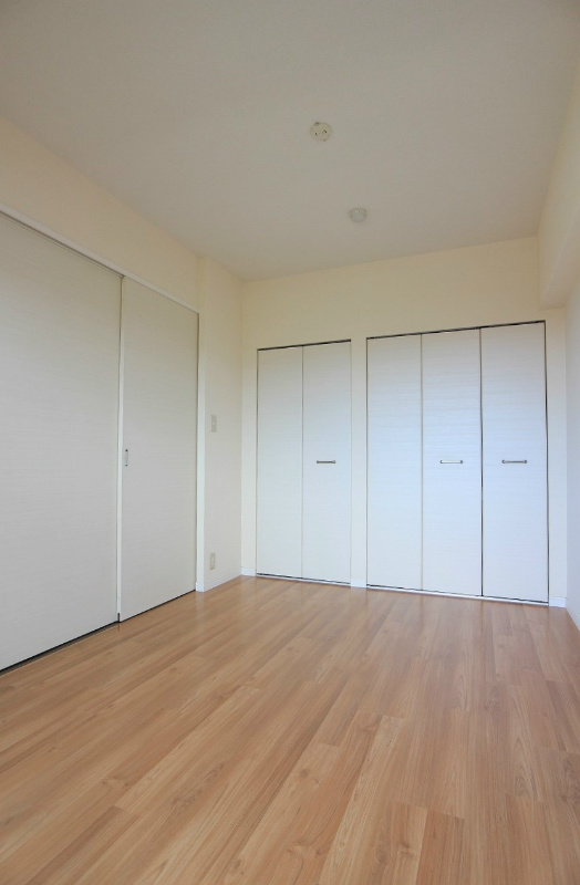 その他部屋・スペース　収納も壁一面で大容量です。