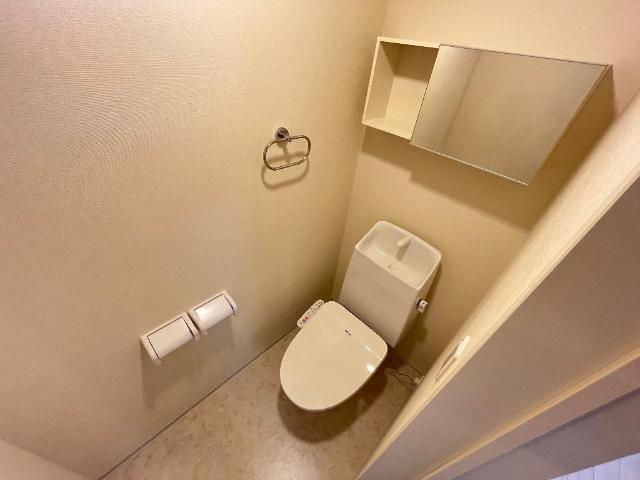 トイレ　シャワー付トイレ（イメージ）