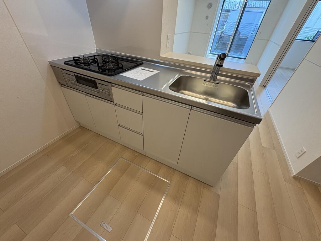 キッチン　建築中の為、同タイプイメージです。