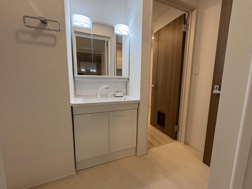 洗面設備　建築中の為、同タイプイメージです。