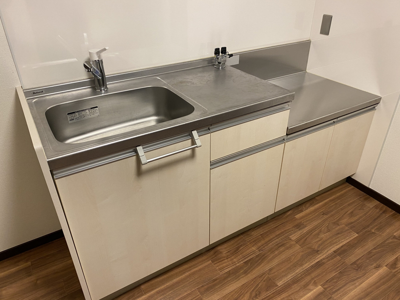 キッチン　バルコニーです！