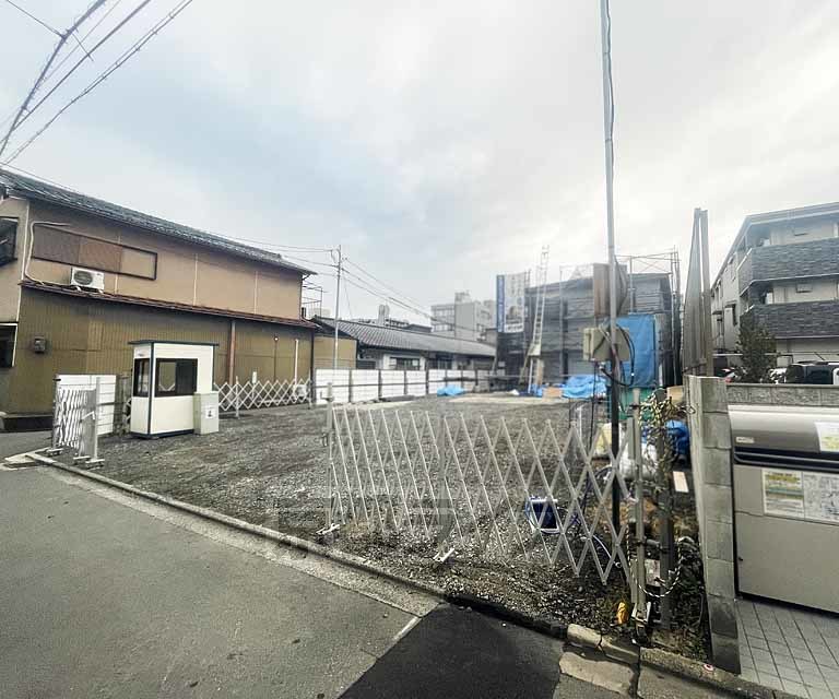 その他　・建築中