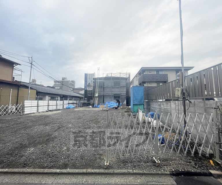 その他　・建築中