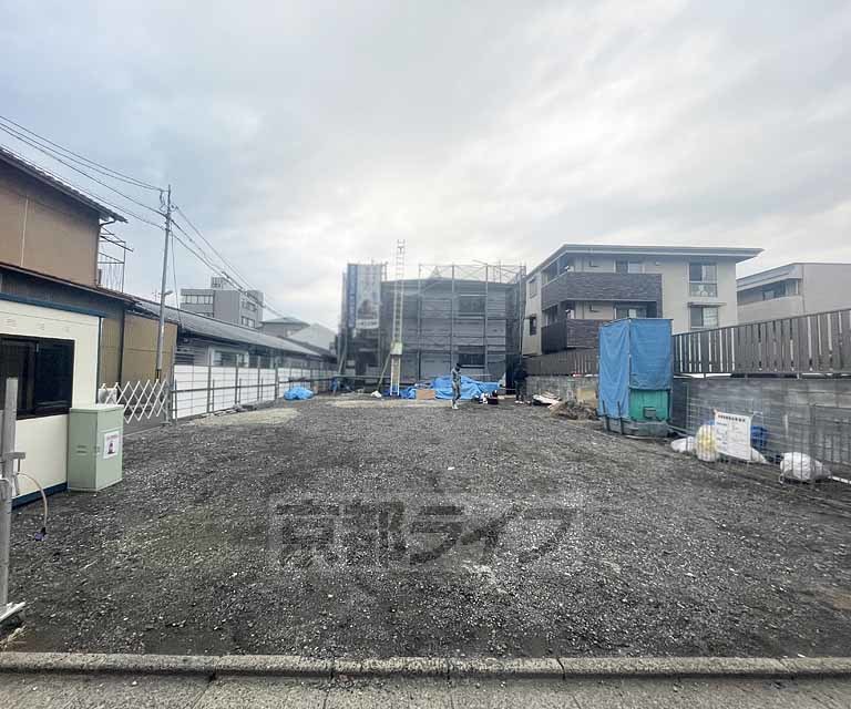 その他　・建築中