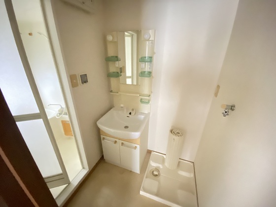 洗面設備　※別部屋の写真です
