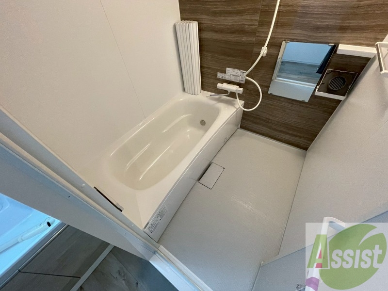 バス・シャワールーム　お風呂になります。一日の疲れを癒してくださいね。