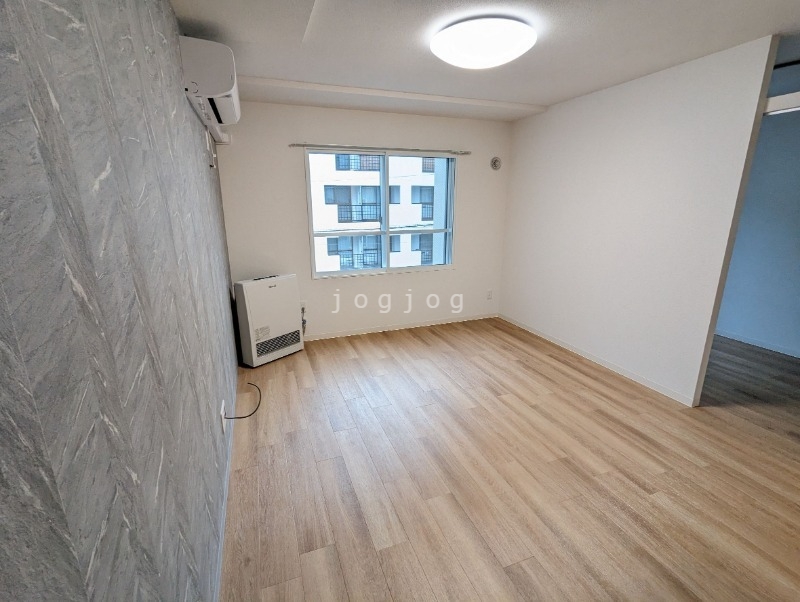 居室・リビング　同号室タイプ写真