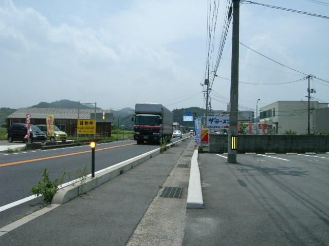 その他　周辺道路（その他）まで10m
