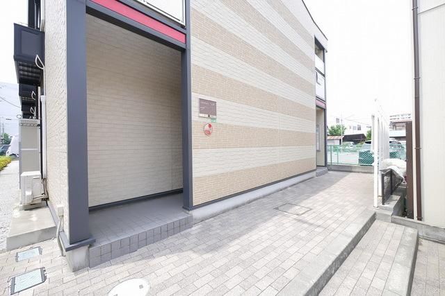 エントランス　エントランス