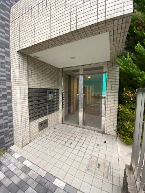 エントランス　エントランス