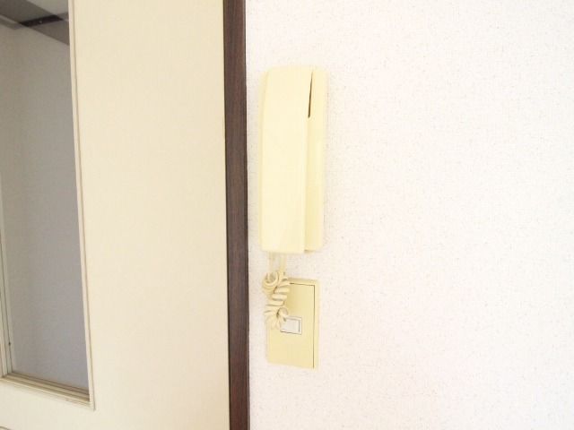 セキュリティ　※別号室の写真となります。