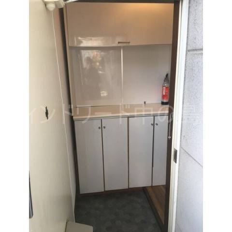 玄関　詳細は、ウィンドワード中の島店までご相談下さい。