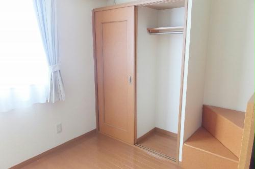 収納　クローゼット