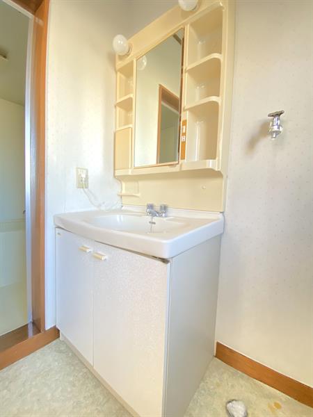 洗面設備　独立洗面台