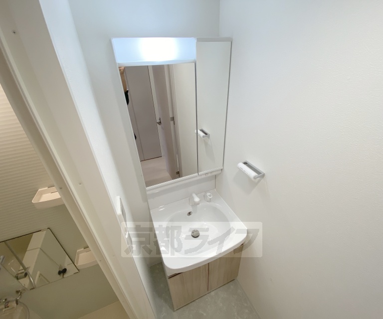 洗面設備　独立洗面台