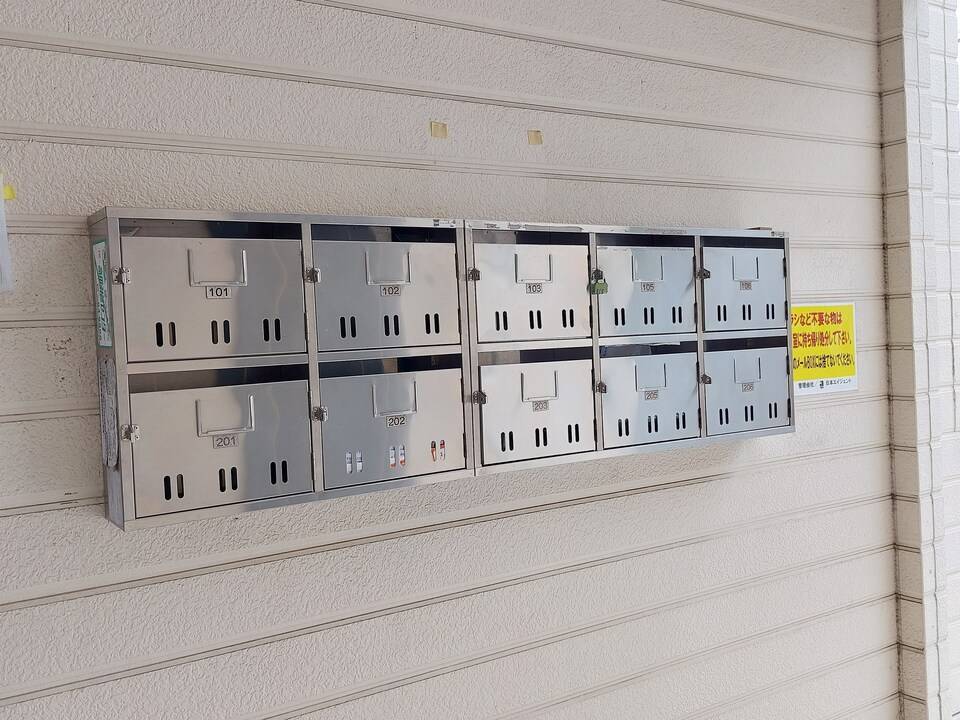 エントランス　メールBOX