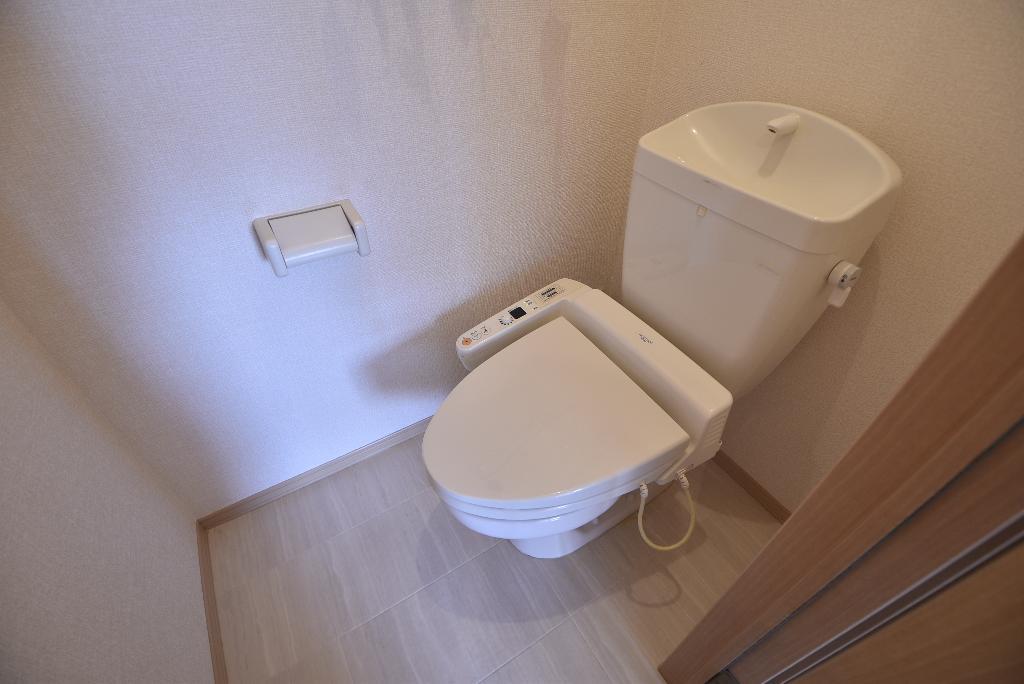 トイレ　シャワー付トイレ