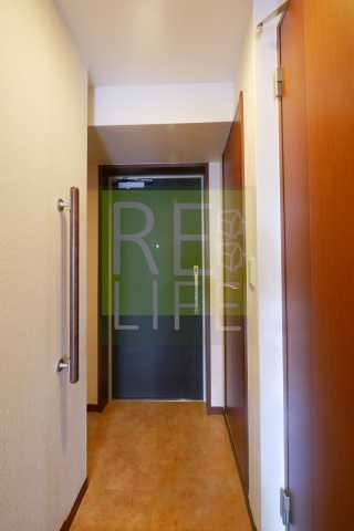 玄関　リライフ浅草店