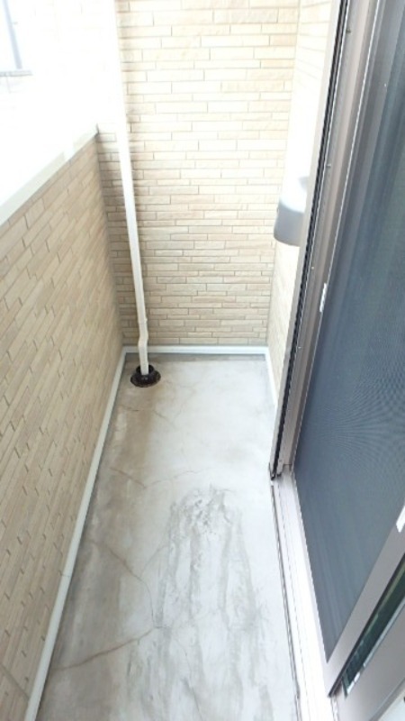 バルコニー　図面と現状に相違がある場合には現状を優先