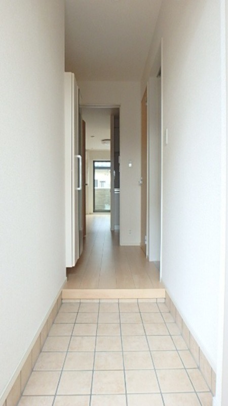 玄関　図面と現状に相違がある場合には現状を優先