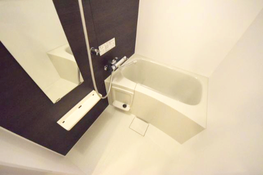 バス・シャワールーム　浴室