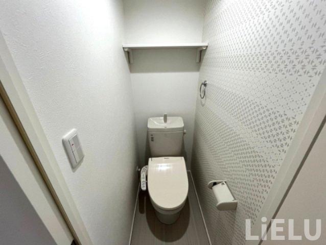 トイレ　同シリーズ物件のモデルルームになります※現況優先