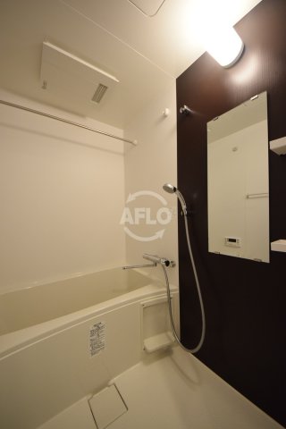 バス・シャワールーム　ラクラス堺筋本町　風呂