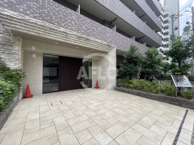 エントランス　リッツ新大阪　エントランス