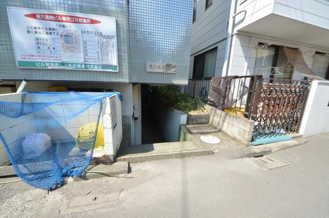 エントランス　外観・共用部分