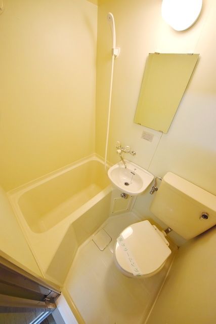 バス・シャワールーム　★お部屋探しは株式会社タウンハウジング東京まで★