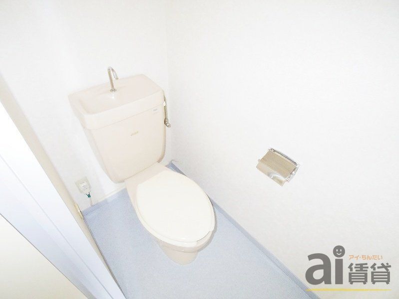 トイレ　～同仕様写真～