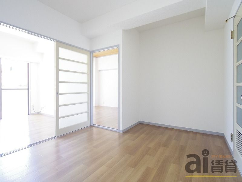 居室・リビング　～同仕様写真～