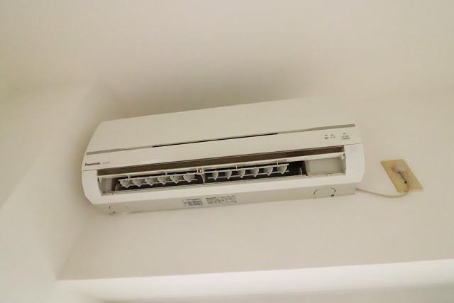 その他設備　エアコン（写真は501号室）