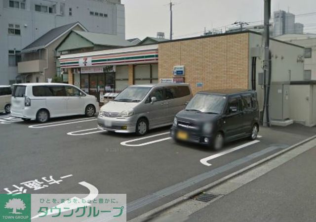 コンビニ　セブンイレブン平塚八重咲町店（コンビニ）まで150m