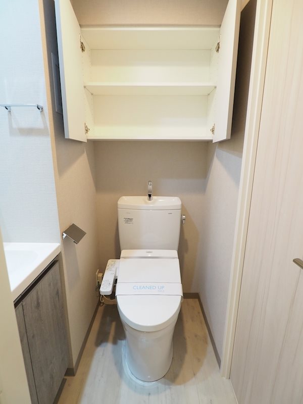 トイレ　別部屋参考写真