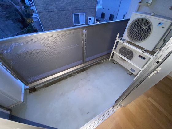 バルコニー　反転タイプです。