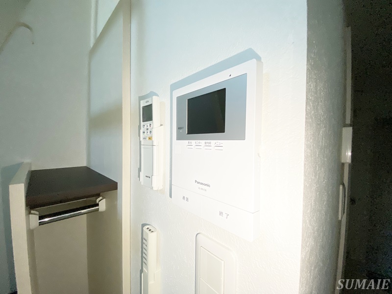 セキュリティ　モニター付きインターホンです☆