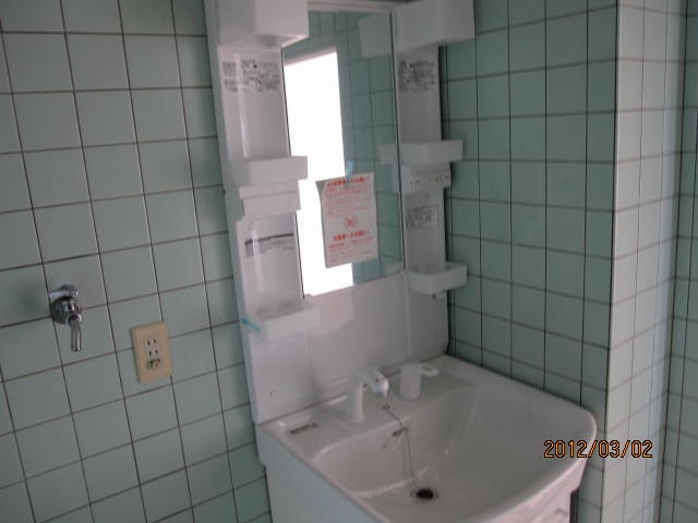 洗面設備　新しくなりました